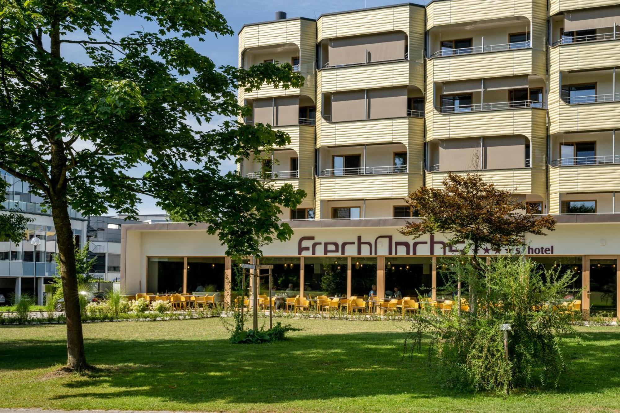 Hotel Frechdachs Bad Fussing Exterior photo